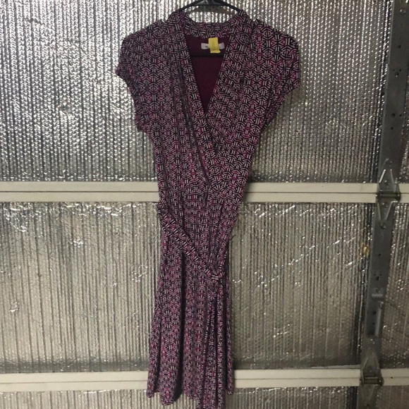 Pattern Dress with Belt - Picture 1 of 2